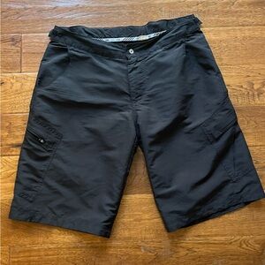 Men's Black Cargo Shorts